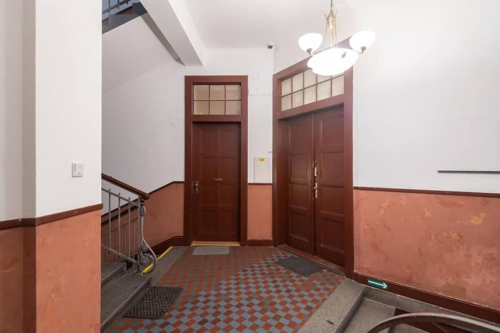 Luxury Apartment On Old Town Square Прага Екстер'єр фото